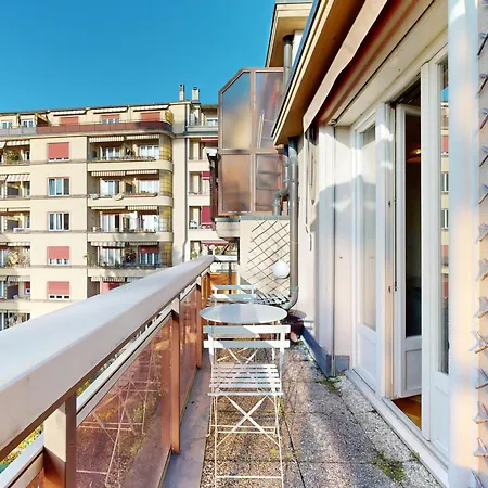 شقة Bright Flat In The Heart Of