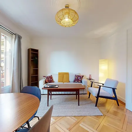 Bright Flat In The Heart Of شقة لوزان